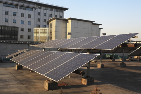 Use of solar power plants on the roof buildings.